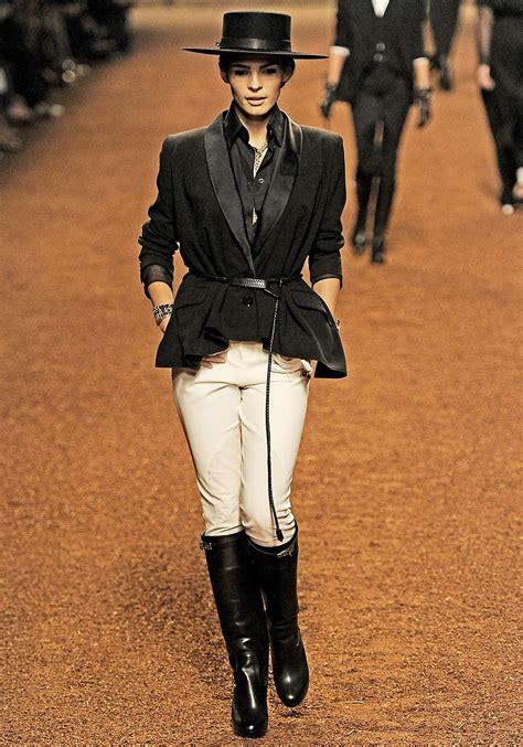 hermes cavalliservizio|hermes horse riding suits.